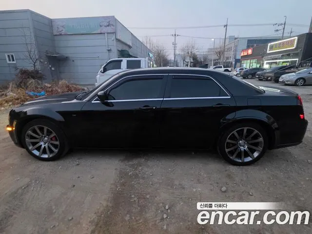 CHRYSLER 300C 2008 — 271 000 км, чёрный, Корея — под ключ — фото 3