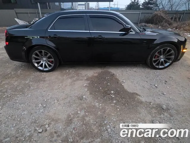 CHRYSLER 300C 2008 — 271 000 км, чёрный, Корея — под ключ — фото 4