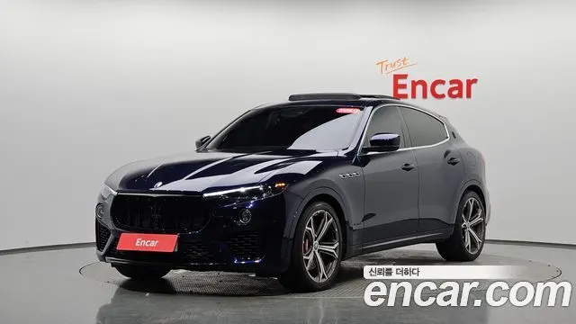 MASERATI LEVANTE 2019