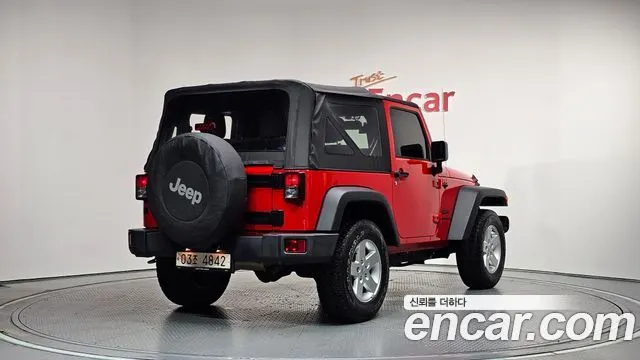 JEEP WRANGLER (JK) 2017 — 82 133 км, красный, Корея — под ключ — фото 2