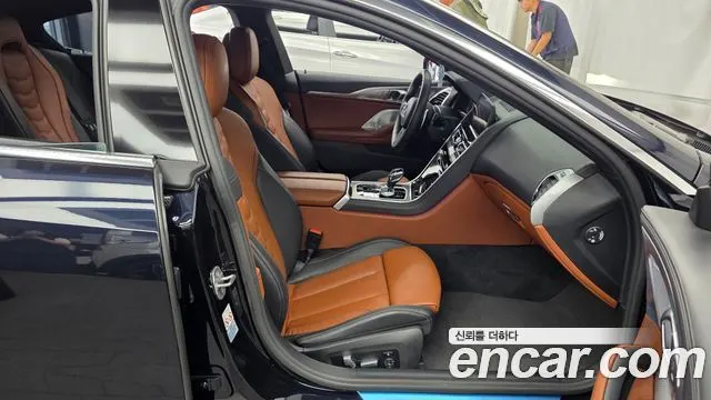 BMW 8 SERIES 2022 — 108 468 км, чёрный, Корея — под ключ — фото 11
