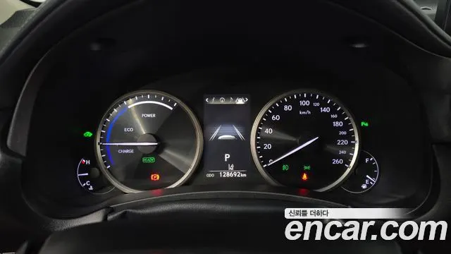 LEXUS NX300H 2019 — 128 692 км, серебристо-серый, Корея — под ключ — фото 8