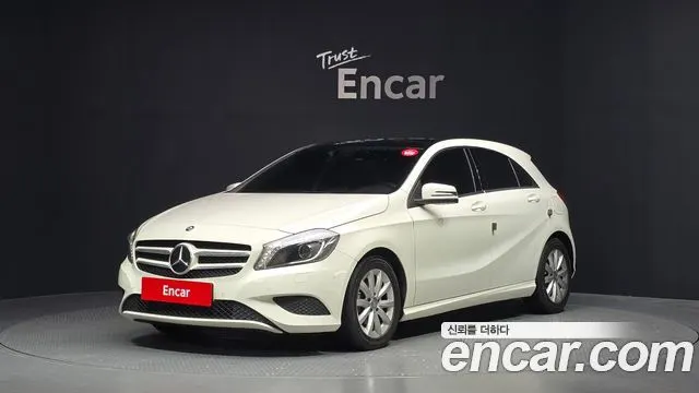 MERCEDES-BENZ A-CLASS W176 2015