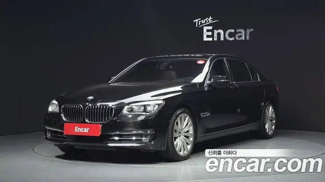 BMW 7 SERIES 2015 — 145 511 км, чёрный, Корея — под ключ — фото 1