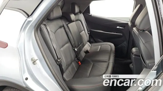 CHEVROLET BOLT 2018 — 82 695 км, светло-серебристый, Корея — под ключ — фото 11
