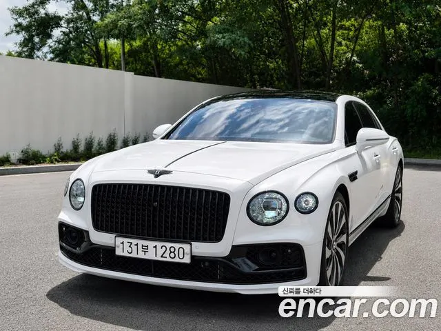 BENTLEY FLYING SPUR 2022