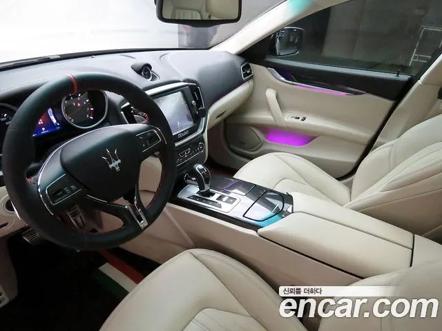 MASERATI GHIBLI 2016 — 75 834 км, серебристо-серый, Корея — под ключ — фото 7