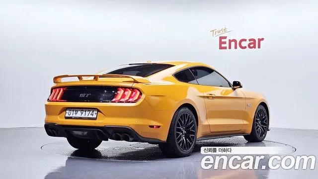FORD MUSTANG 2019 — 79 721 км, оранжевый, Корея — под ключ — фото 2