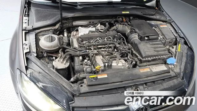 VOLKSWAGEN GOLF 2015 — 148 883 км, серебристо-серый, Корея — под ключ — фото 6