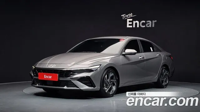 HYUNDAI AVANTE HYBRID 2024