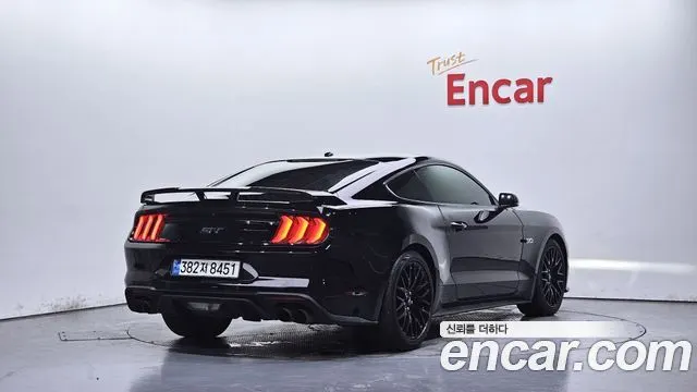 FORD MUSTANG 2019 — 109 316 км, чёрный, Корея — под ключ — фото 2