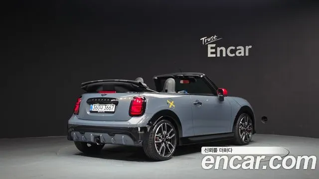 MINI COOPER S CONVERTIBLE 2025 — 8 758 км, светло-серебристый, Корея — под ключ — фото 2