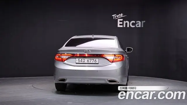 HYUNDAI GRANDEUR 2014 — 140 591 км, серебристо-серый, Корея — под ключ — фото 4