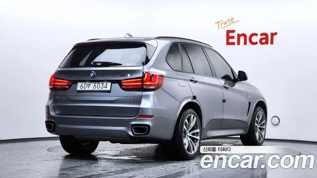 BMW X5 2017 — 60 716 км, серебристо-серый, Корея — под ключ — фото 2