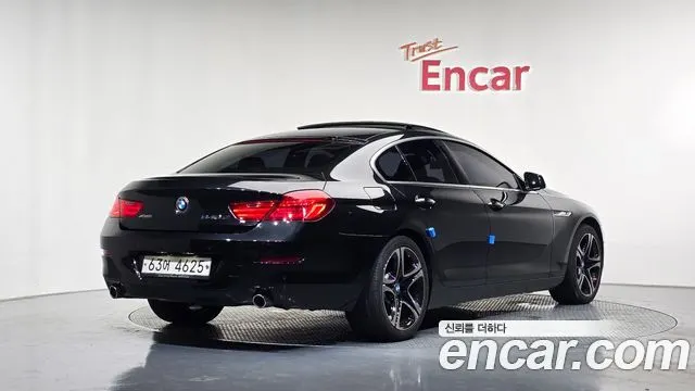 BMW 6 SERIES 2015 — 89 818 км, чёрный, Корея — под ключ — фото 2