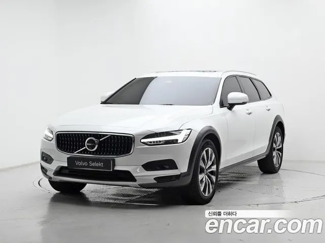 VOLVO V90 CROSS COUNTRY 2024 — 14 833 км, белый, Корея — под ключ — фото 12