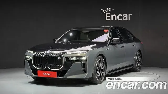 BMW I7 2025