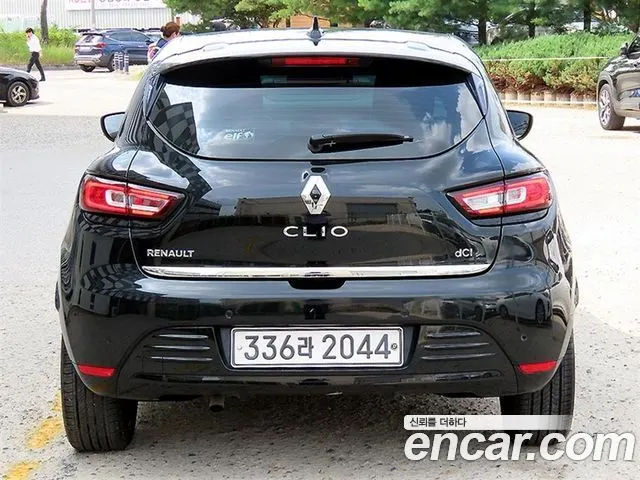 RENAULT KOREA CLIO 2018 — 62 462 км, чёрный, Корея — под ключ — фото 4