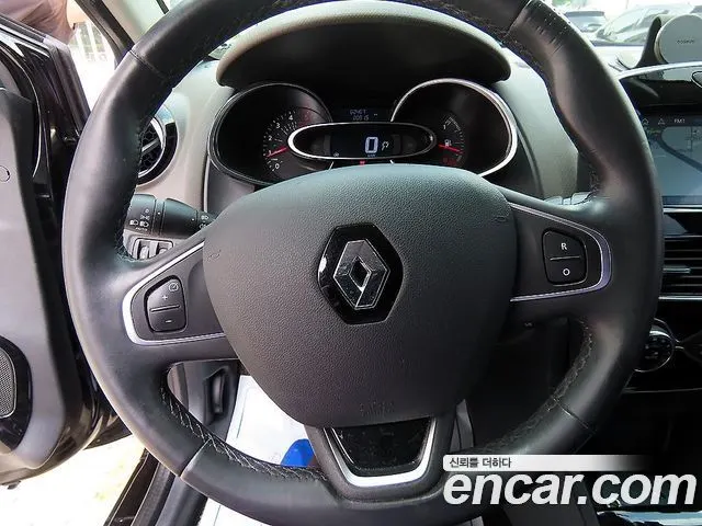 RENAULT KOREA CLIO 2018 — 62 462 км, чёрный, Корея — под ключ — фото 8