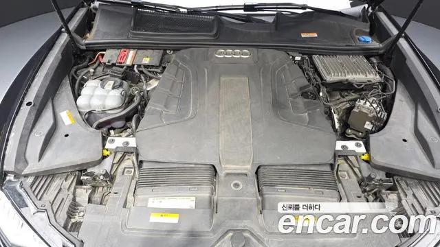 AUDI Q8 2021 — 88 498 км, чёрный, Корея — под ключ — фото 6