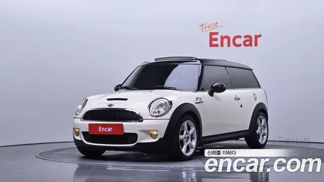 MINI COOPER S CLUBMAN 2010 — 169 809 км, белый-перламутр, Корея — под ключ — фото 1