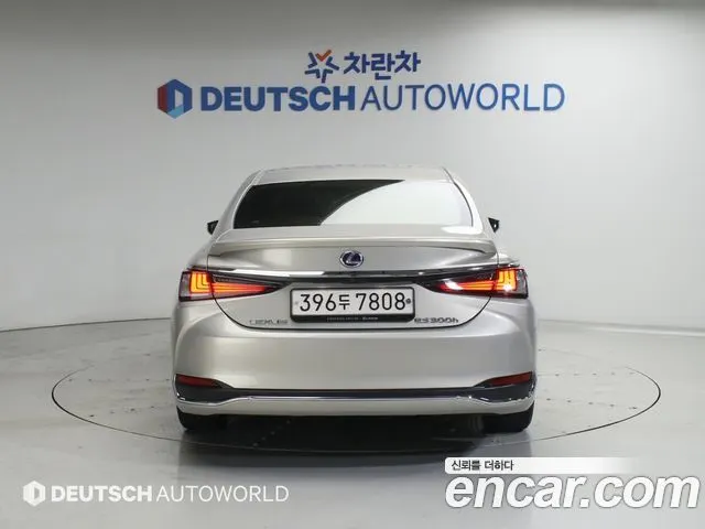 LEXUS ES300H 2022 — 57 110 км, светло-серебристый, Корея — под ключ — фото 4