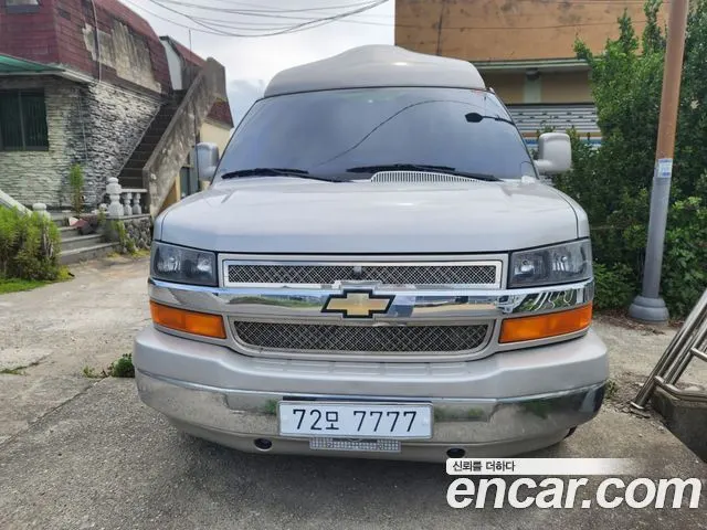 CHEVROLET EXPRESS VAN — из Кореи под ключ