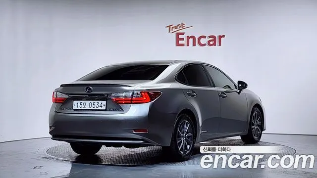 LEXUS ES300H 2016 — 81 924 км, серебристо-серый, Корея — под ключ — фото 2