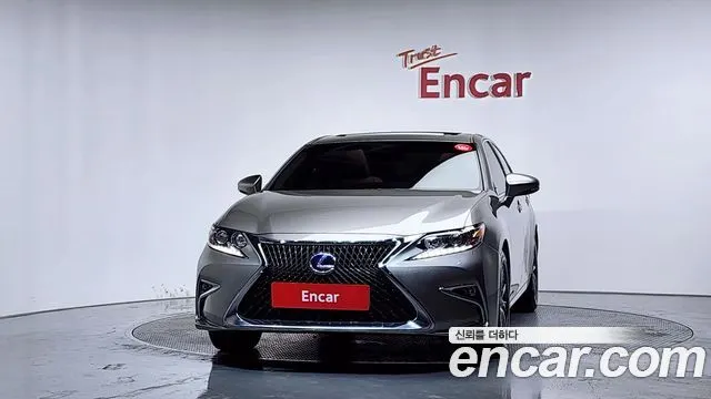 LEXUS ES300H 2016 — 81 924 км, серебристо-серый, Корея — под ключ — фото 3