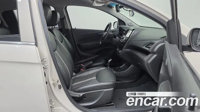 CHEVROLET SPARK 2019 — 49 829 км, белый-перламутр, Корея — под ключ — фото 11