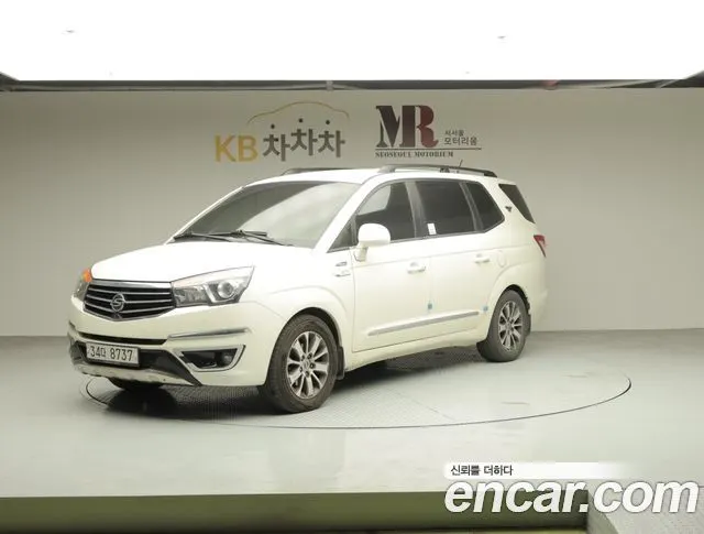 KGM KORANDO TURISMO 2017