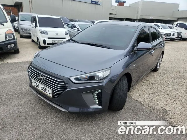 HYUNDAI IONIQ HYBRID 2018