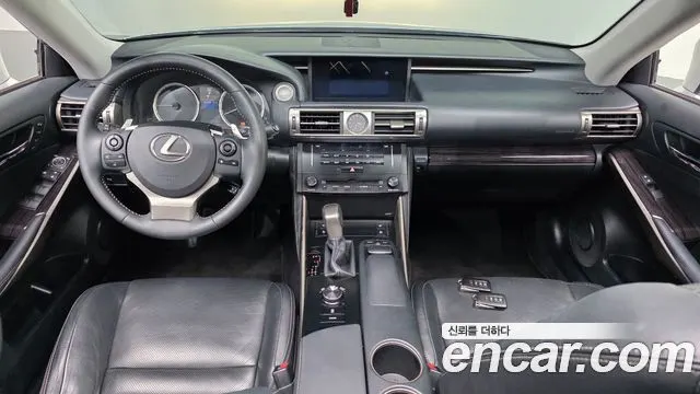 LEXUS IS250 2014 — 39 870 км, серебристо-серый, Корея — под ключ — фото 7