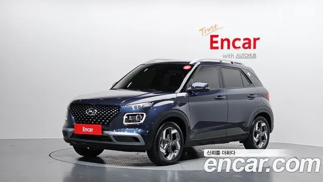 HYUNDAI VENUE 2024