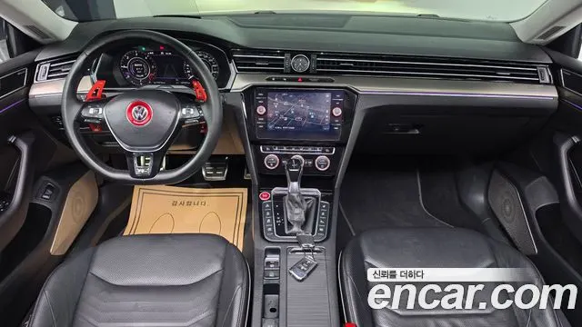 VOLKSWAGEN ARTEON 2019 — 107 237 км, серебристый, Корея — под ключ — фото 7