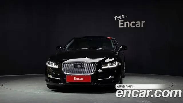 JAGUAR ALL NEW XJ 2016 — 120 137 км, чёрный, Корея — под ключ — фото 3