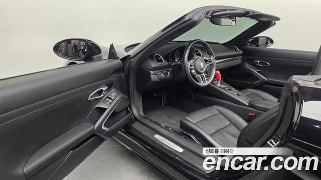 PORSCHE 718 BOXSTER 2019 — 41 362 км, чёрный, Корея — под ключ — фото 10