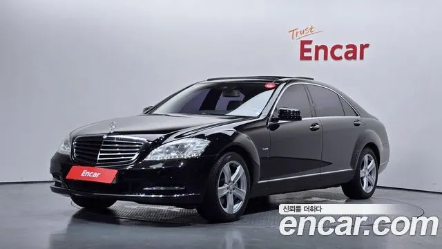 MERCEDES-BENZ S-CLASS W221 2012