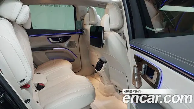 MERCEDES-BENZ EQS SUV X296 2023 — 22 243 км, чёрный, Корея — под ключ — фото 10