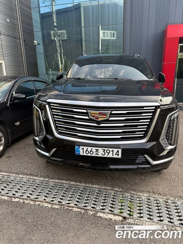 CADILLAC ESCALADE 2025 — 4 500 км, чёрный, Корея — под ключ — фото 5