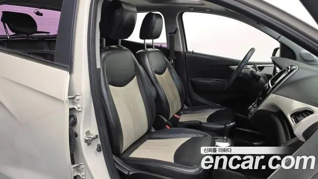CHEVROLET SPARK 2016 — 97 387 км, белый-перламутр, Корея — под ключ — фото 12