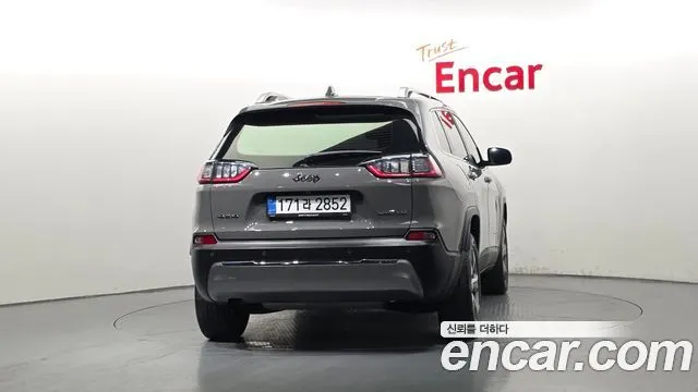 JEEP CHEROKEE 2021 — 74 123 км, серый, Корея — под ключ — фото 4