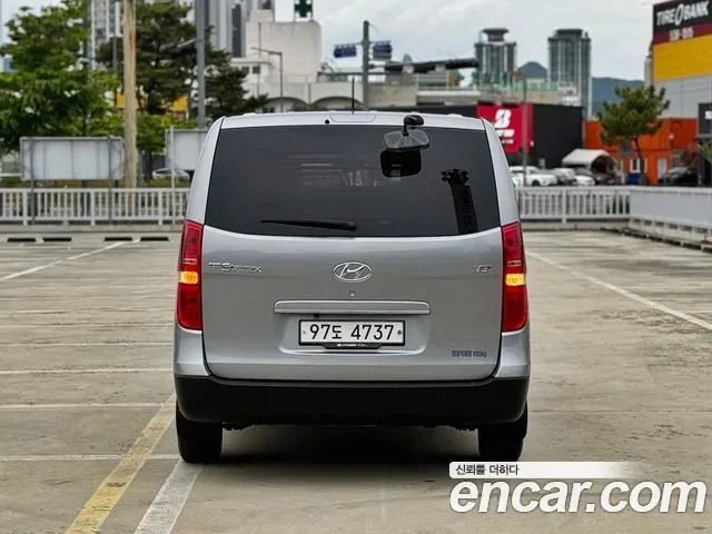 HYUNDAI GRAND STAREX 2019 — 38 000 км, серебристый, Корея — под ключ — фото 5