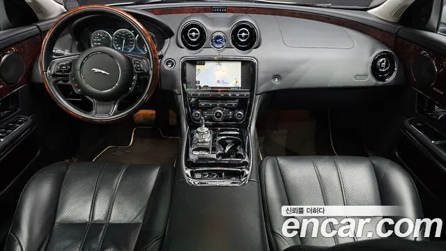 JAGUAR XJ 2012 — 98 981 км, серебристо-серый, Корея — под ключ — фото 7