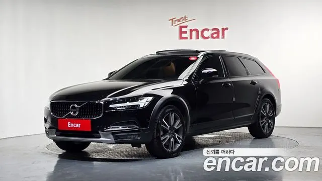 VOLVO V90 CROSS COUNTRY 2018
