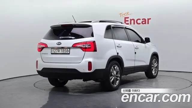 KIA SORENTO R 2014 — 114 997 км, белый, Корея — под ключ — фото 2