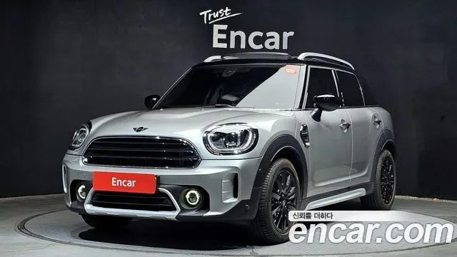 MINI COOPER COUNTRYMAN 2024 — 19 634 км, серебристо-серый, Корея — под ключ — фото 1