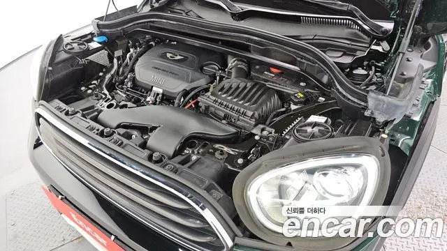 MINI COOPER D COUNTRYMAN 2018 — 91 913 км, тёмно-зелёный, Корея — под ключ — фото 6