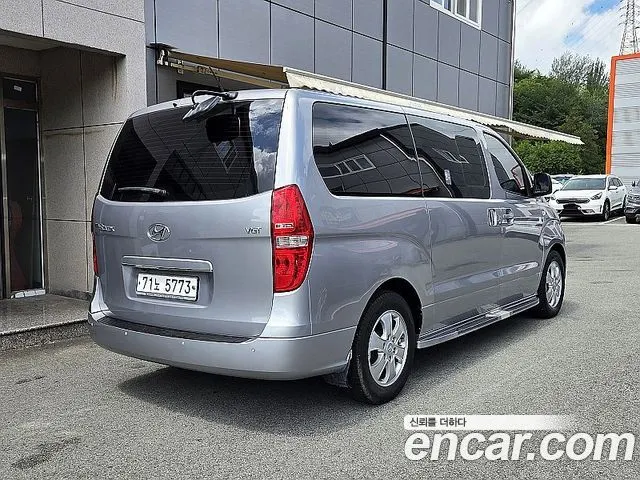 HYUNDAI GRAND STAREX 2019 — 99 278 км, серебристо-серый, Корея — под ключ — фото 3