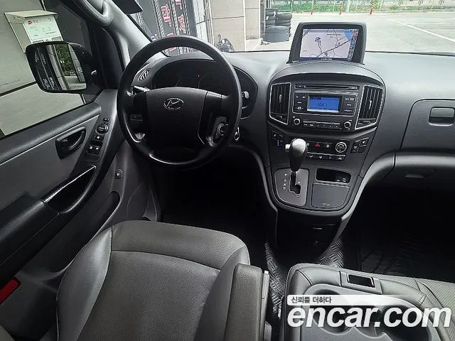 HYUNDAI GRAND STAREX 2019 — 99 278 км, серебристо-серый, Корея — под ключ — фото 5